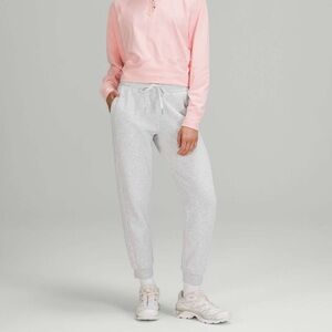 LIKE NEW Lululemon Scuba High-rise Jogger 7/8 Length - Heathered Core Grey